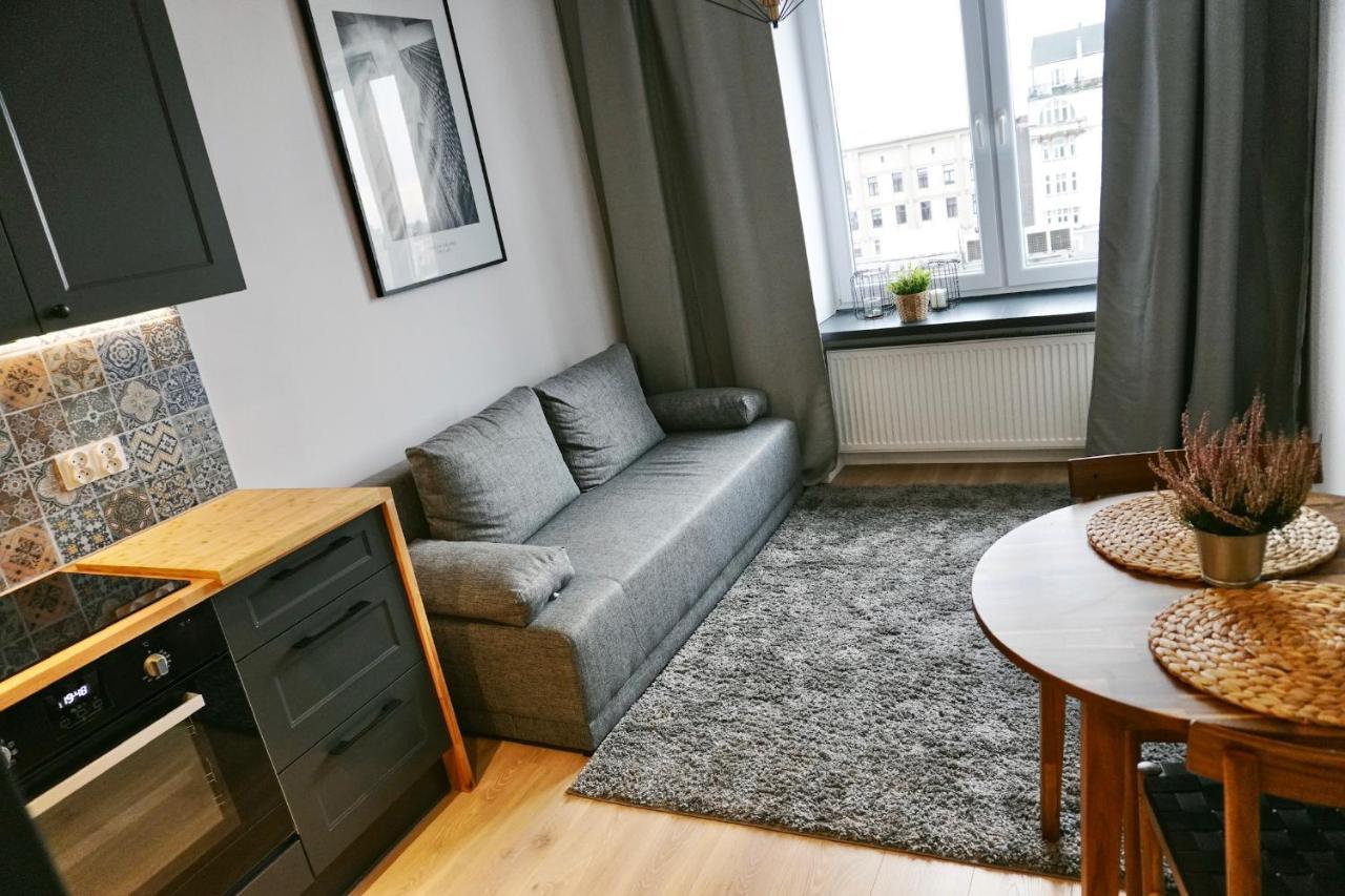Cozy Apartment In Centrum Downtown Srodmiescie Zelazna Zelazna Jerozolimskie Palace Of Culture And Science! Wifi, Netflix, Hbo, Smarttv 55Cal Warszawa Exteriör bild